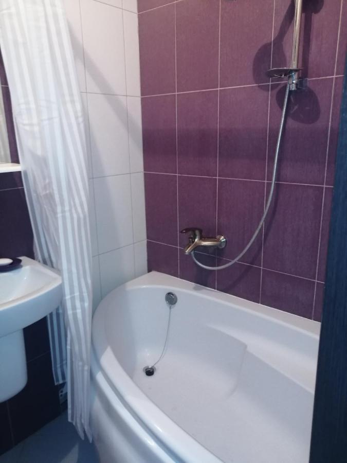 2Х Кімнатна Квартира У Львові Поряд З Залізничним Вокзалом Apartment Bagian luar foto